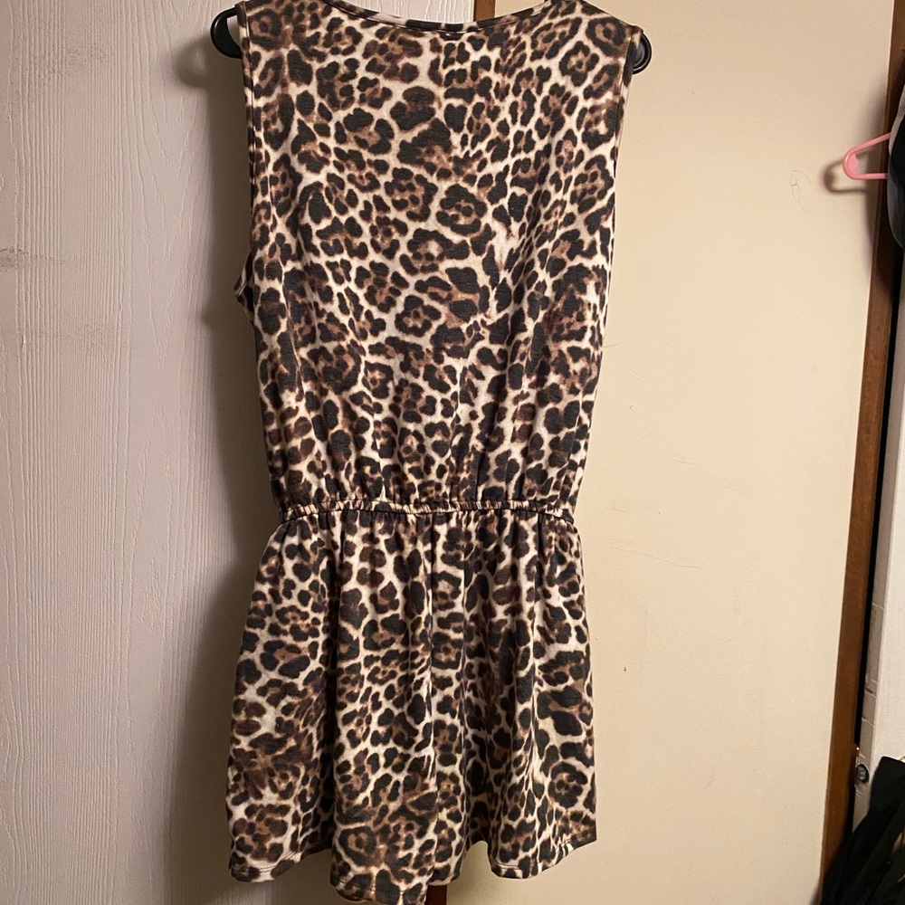 Leopard Romper - Picture 3 of 5